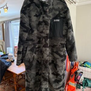 Columbia Knee Length Fleece Jacket XL